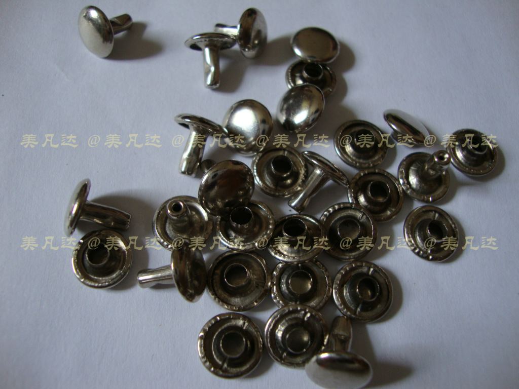 【供应双面铆钉 子母铆钉 合金铆钉 帽钉 各种配件铆钉】价格,厂家,图片,电子产品制造设备配件,义乌市美凡达服装辅料商行-